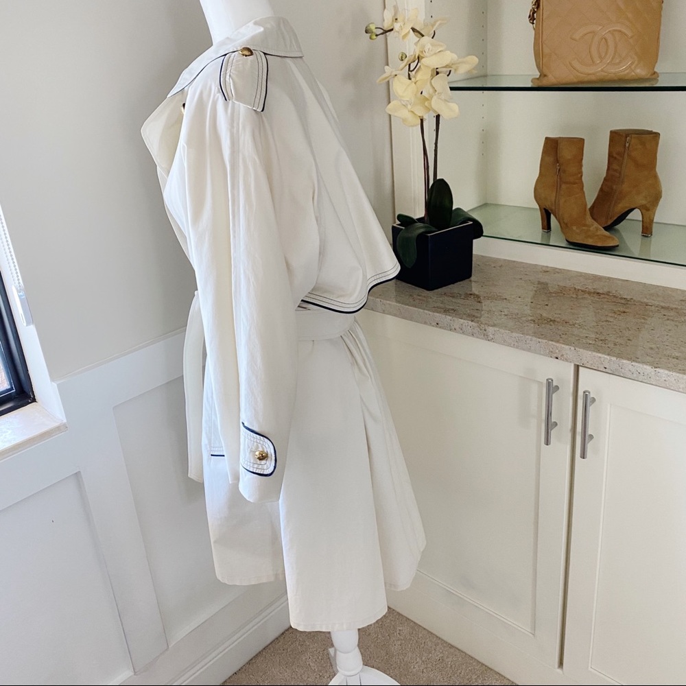 Vintage Burberry Trench Coat Ivory 12 - Picture 3 of 16